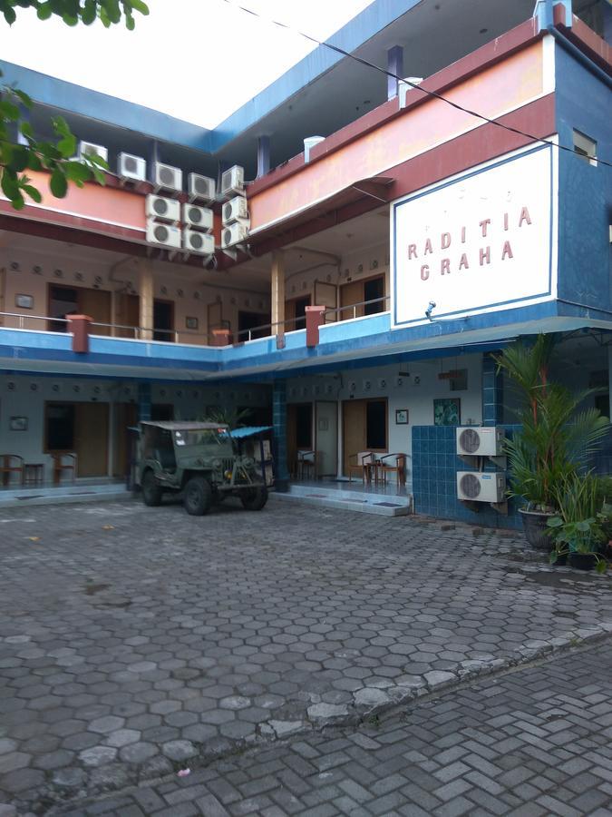 מלון יוגיאקרטה Reddoorz Syariah At Jalan Menteri Supeno מראה חיצוני תמונה